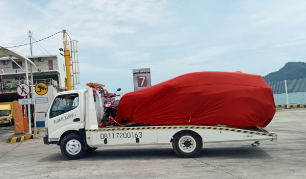 JASA KIRIM MOBIL TERPERCAYA DI KALIURANG YOGYAKARTA 08117200163