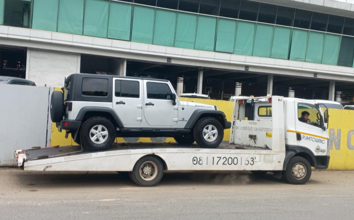 PUSAT JASA DEREK MOBIL TERDEKAT DI PEKALONGAN JAWA TENGAH 08117200163