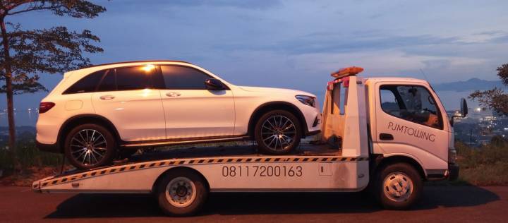 JASA MOBIL DEREK TERDEKAT DI TANAWANGKO SULAWESI UTARA 08117200163